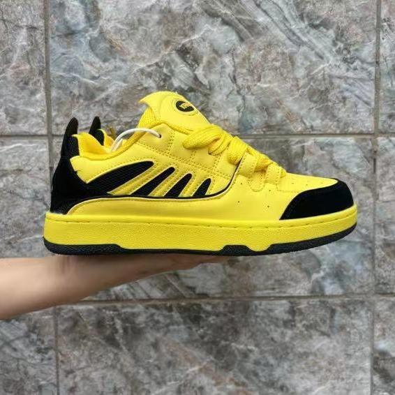 New summer fashion chic lightweight contrasting sports shoes women's niche casual student skateboard shoes tide