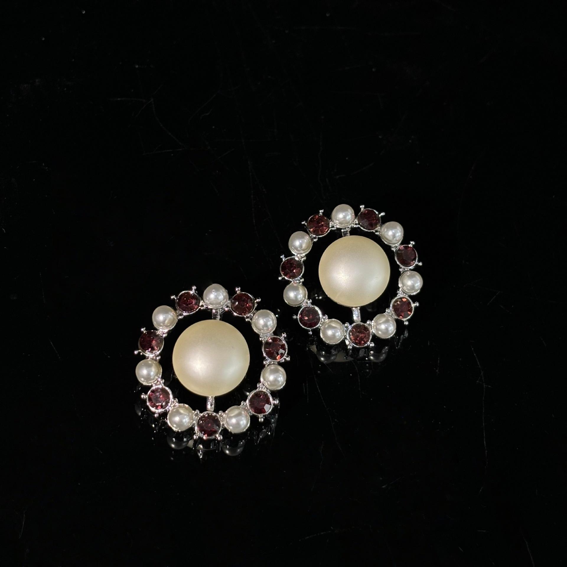 

French Vintage Necklace Stud Earrings Set With Diamonds Elegant Clavicle Chain Handwoven Jewelry Women