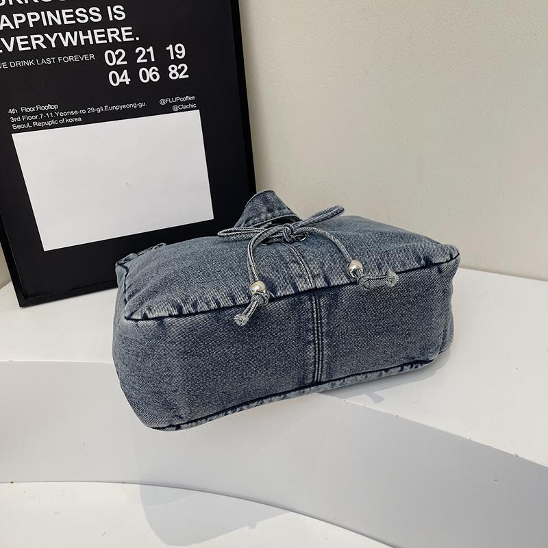 Denim Crossbody Bag Women's Bow Shoulder Bag Commuter Underarm Bag