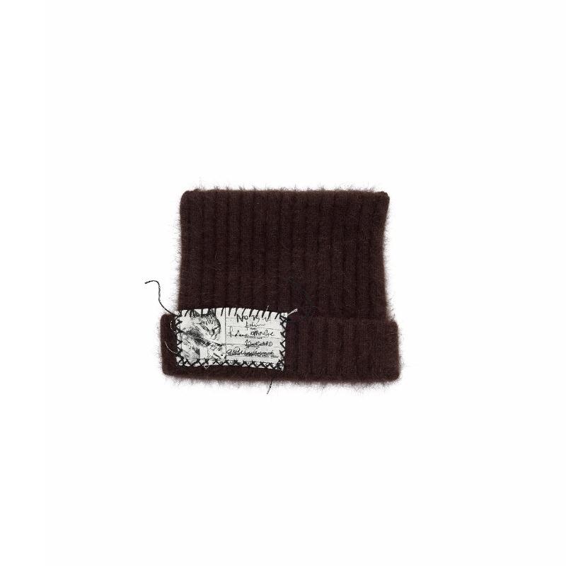 Sweet cat ears, hand-sewn label, solid color knitted hat, autumn and winter fashion versatile warm hat, showing the face, small headhat