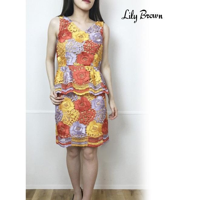 Lily Brown / Lily Brown Flower Lace Trapezoid Skirt Spring/Summer 19. LWFS192051 Flare Skirt Regular price 9800 yen Ladies 60% OFF