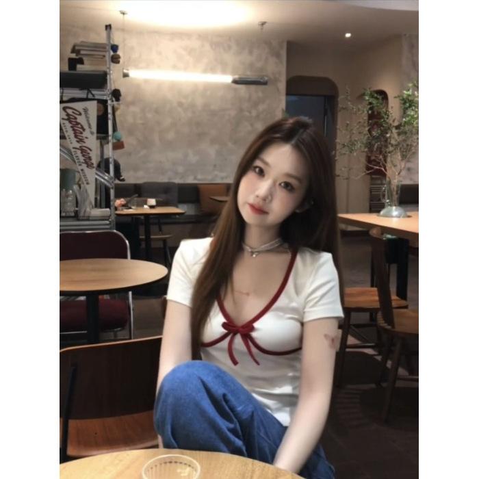 Deep V-neck Front Shoulder Slim and Thin Short-sleeved T-shirt Women's Summer Fashion Pure Lust Sweet Spice Versatile Temperament Top Ins