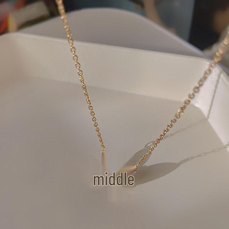 Butterfly Shell Pendant Necklace - Elegant, Non-fading, Versatile Design for Women