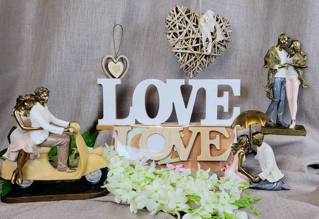 Wooden Hanging Heart Pendant 8cm