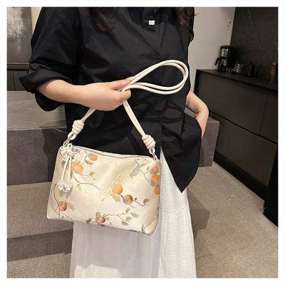 Bag Women's 2025 New Popular Niche Shoulder Bag Large Capacity Crossbody Pillow Bag