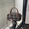 Hochwertige Karotasche Damen neue Mode Umhängetasche tragbare Bowlingtasche