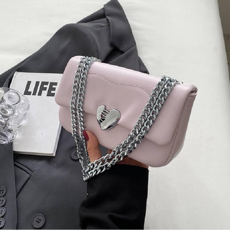 Простая сумка через плечо 2023 Новая тенденция Городская минималистичная сумка через плечо Повседневная маленькая сумка под мышку фиолетовый