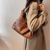 Retro Women's PU Leather Handbag Large Capacity Shoulder Bags Ladies Soft Leather Crossbody Bags for Daily Commute Work Shopping and Weekend Outings