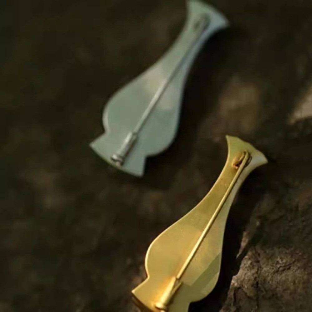 Exquisite Mini Cabbage Vase Brooch Elegant Flower Arranging Brooch  Wedding