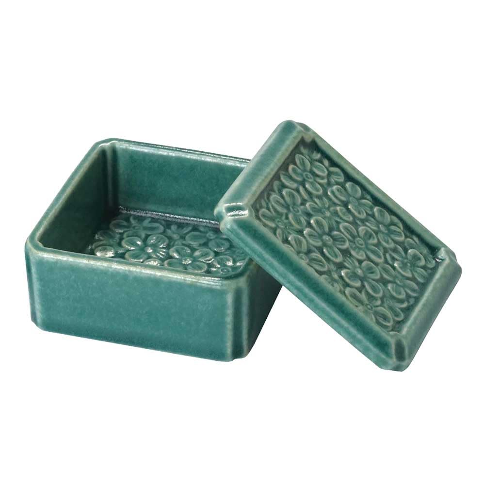 

Yamako Pottery Flower Crest Small Box Turkish Blue 7.2x7.2xH4cm 32549