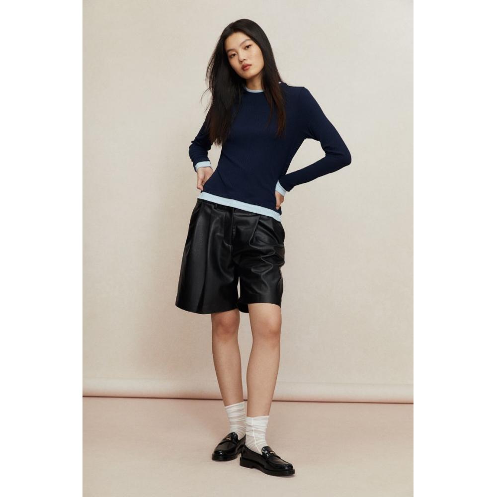 

Многослойный топ HM, темно-синий, цветные блоки