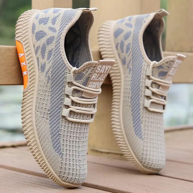 22 Summer Soft-soled Lightweight Sports Shoes Mesh Breathable Casual Shoes