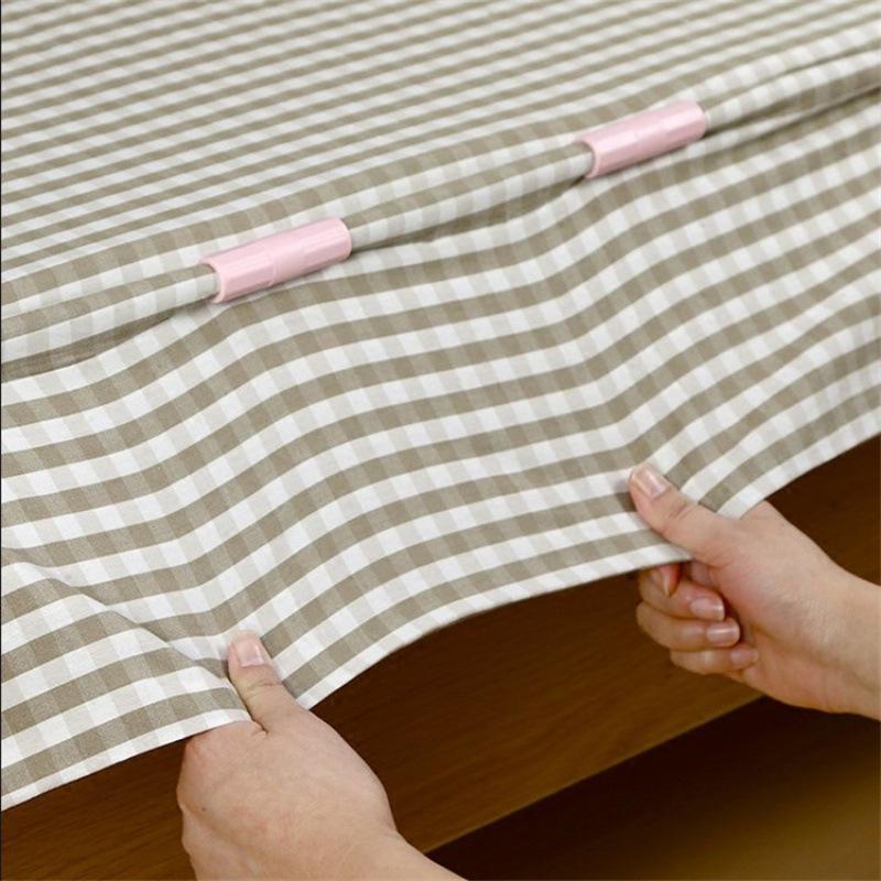 Anti-Slip Bed Sheet and Quilt Fastener Clips