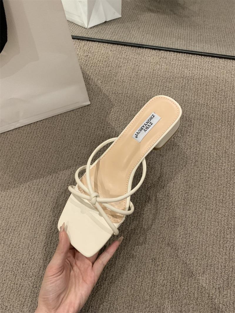 

Французские вечерние босоножки бриза на каблуке женские туфли весна-лето 2024 новые серебристые босоножки с квадратной головкой и юбкой на толстом каблуке 35