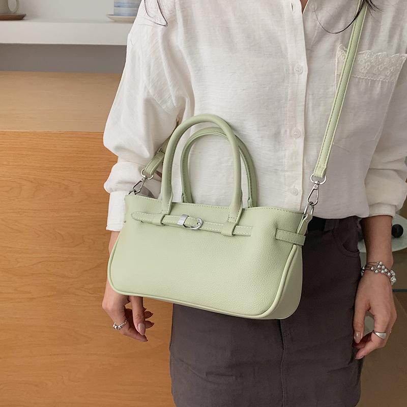 Minimalist Structured Tote Bag with Top Handle and Detachable Strap Elegant Women's Handbag for Office and Daily Use