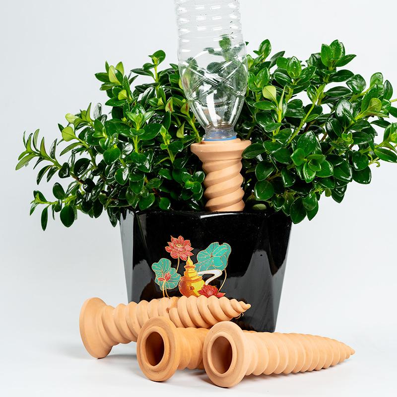

Lazy Gardening Automatic Flower Waterer Red Clay Watering Dropper
