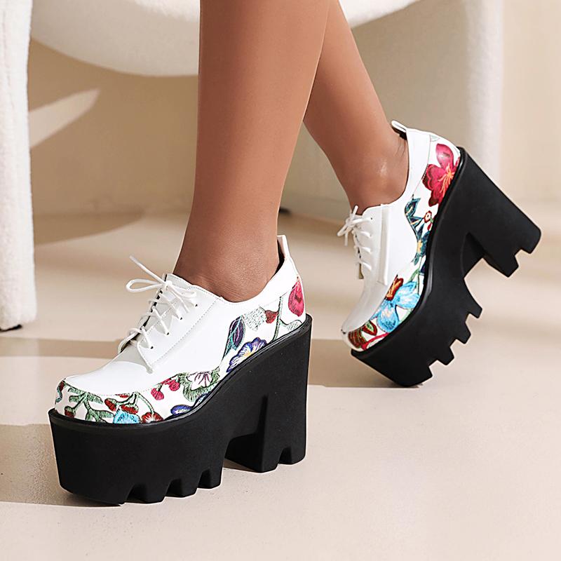 Ultra High Waterproof Platform Wedge Heel Raised Breathable Pumps Embroidered Floral Punk Style Lace Up Polyurethane Sole Pumps