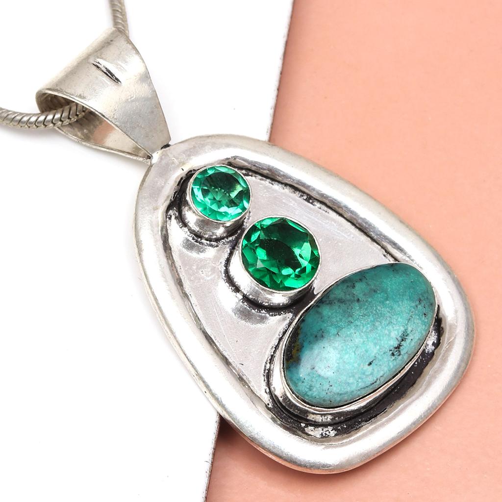 Silberner tibetischer Türkis-Edelsteinschmuck, 4,4 cm, Anhänger, handgefertigt, 4,4 cm