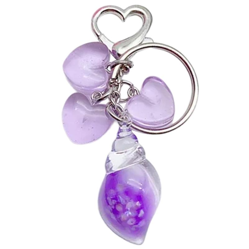 Fashionable Conch Keychain Bag Purse Adornment Stylish Heart Key Holder Cute Backpack Accessory Perfect for Any Occasion