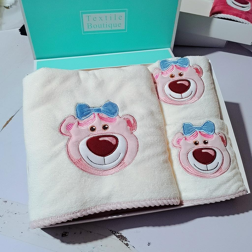 Erdbeerbär Handtuch Geschenkbox Set Zweiteiliges Set Mattierte Handgeschenktasche Brautjungfern