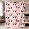 1 Stück Weiche Flanell-Französische Bulldogge Geometrisches Muster Überwurfdecke | Schwarz & Weiß auf Rosa, Ganzjahres-Gemütliche Sofa-Bettdecke für Wohnzimmer, TV-Lounge,
