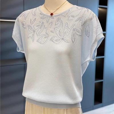Chic Summer Knit Top for Women, Short Sleeved, Age-Defying Style for Middle-Aged and Elderly