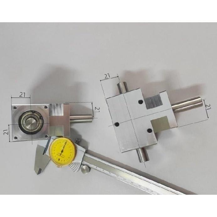 Mechanical Steering 1pc 90 Degree Spiral Bevel Gear Gearbox 12mm Co-Directional Dual Shaft Right Angle Steering Gearbox 1:1 Ratio Commutator