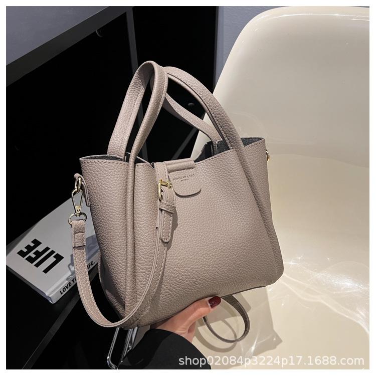 

2025 new vegetable basket trend explosion solid color tote bag versatile messenger bag shoulder bucket bag