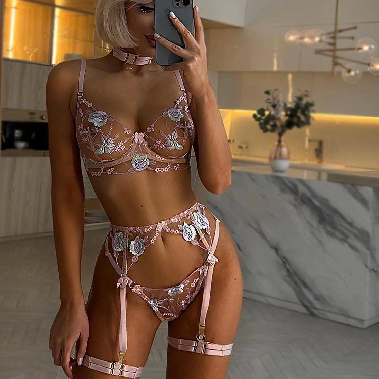 Fashion Hot-selling new sexy transparent erotic underwear heavy industry embroidery flower hip sculpting five-piece set