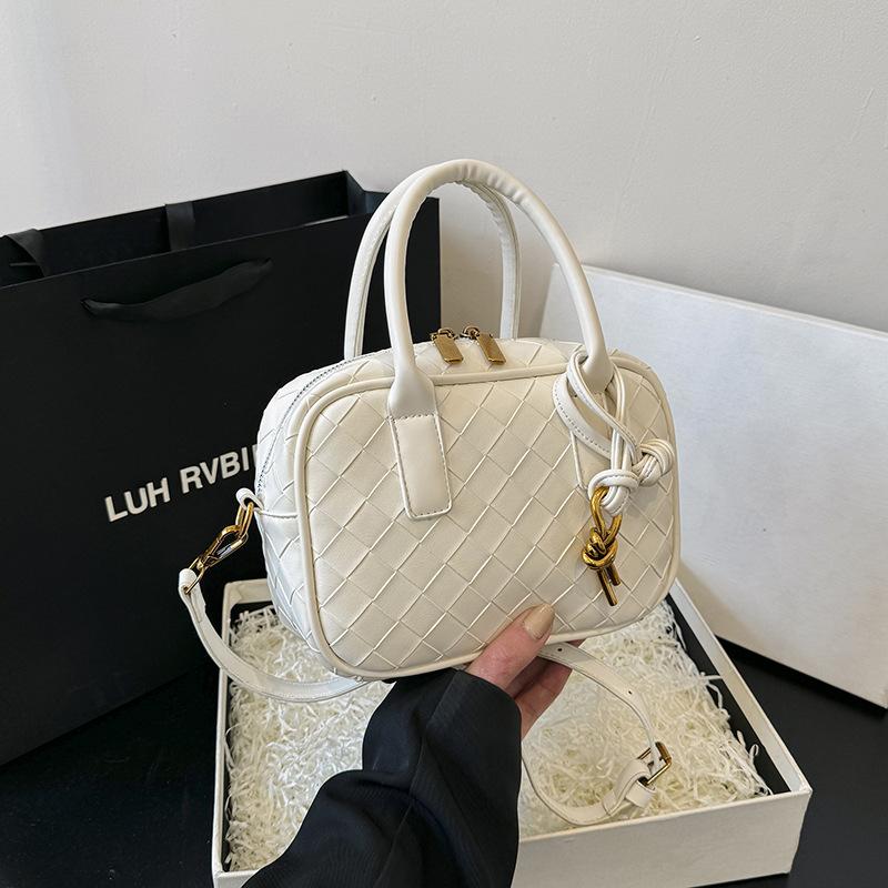 

Женская сумка 2024 года, новая модная сумка-мессенджер, осень-зима, сумка Boston, сумка-чувство, женская простая нишевая сумка белый