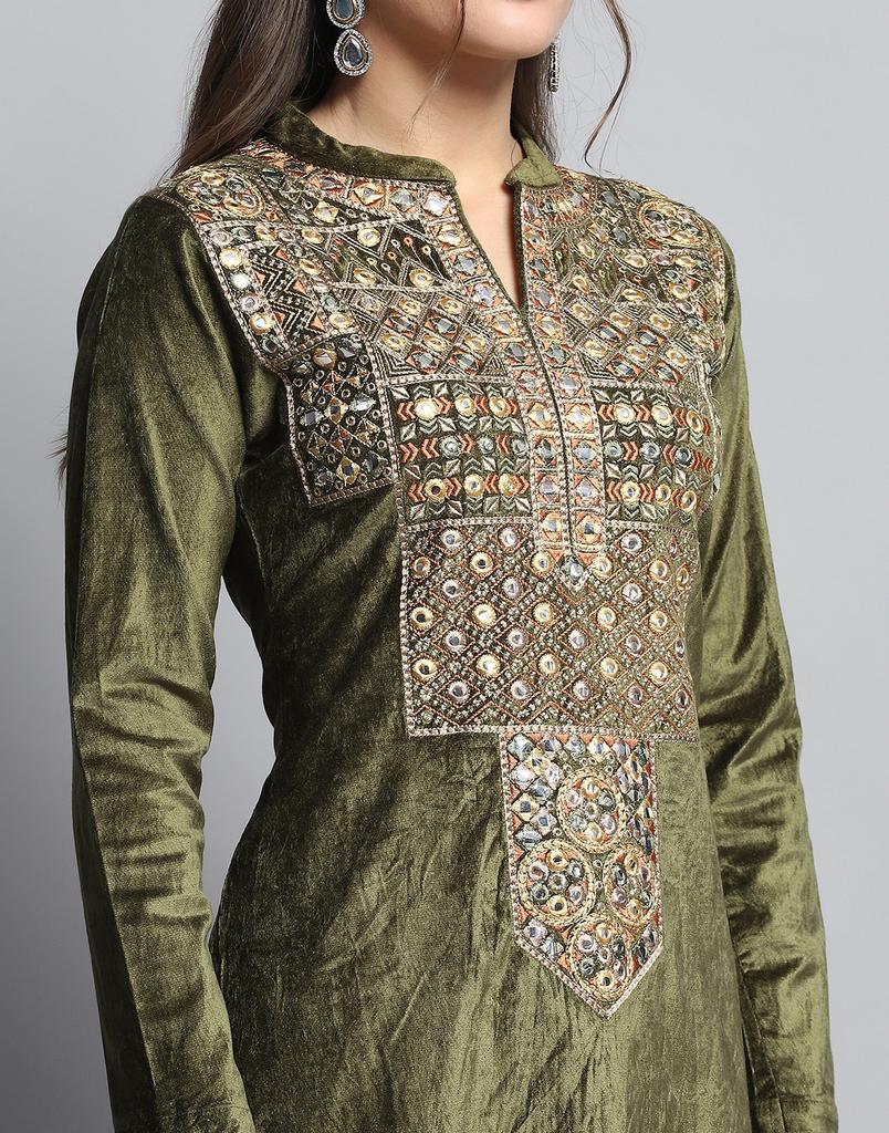 MONTE CARLO Womens Self Design Green Round Neck Full Sleeve Kurti Set