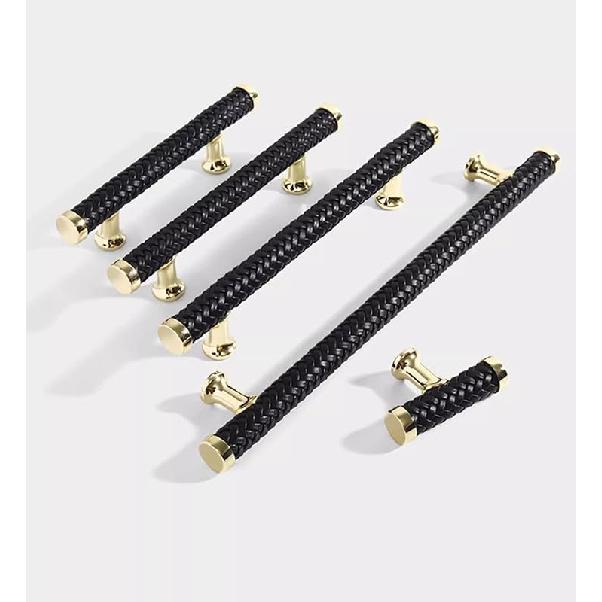 

3.78 Черные плетеные кожаные ручки-пуллеры для ящиков, ручки из матовой латуни для шкафов, уникальные мебельные ручки-кнобы (Оранжевая кожа + матовая латунь, отверстие 3-3/4 3 hole to hole