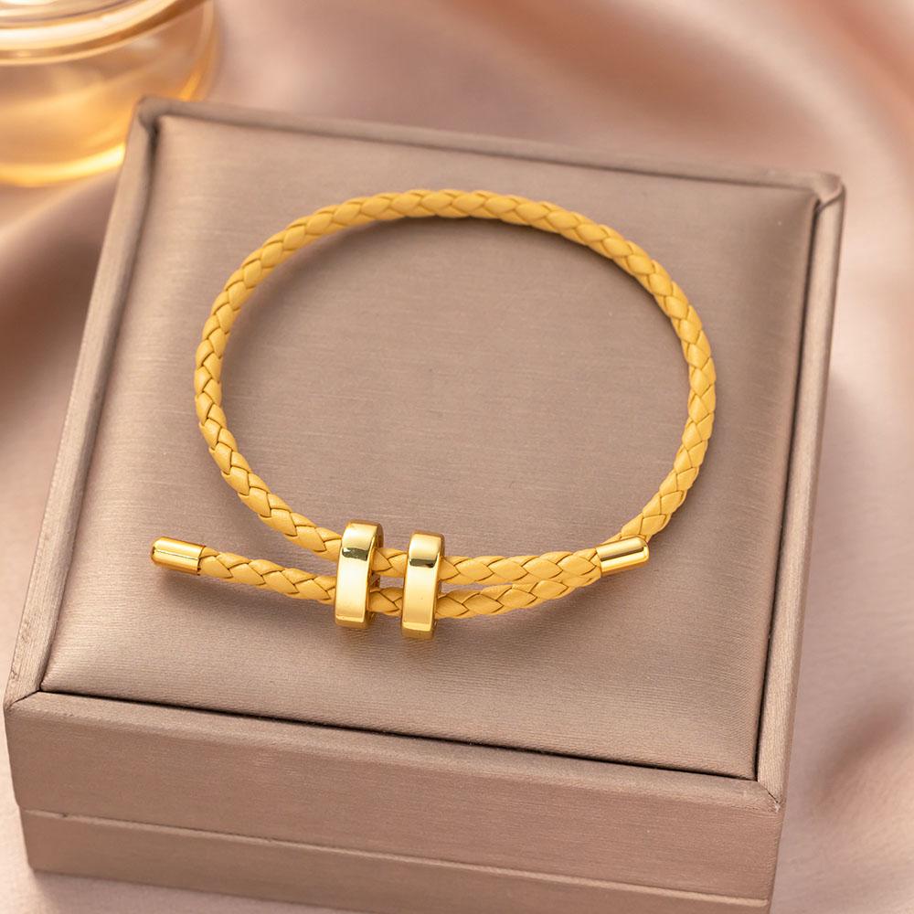 Trendiges Rotes Fadenarmband für Damen Herren Verstellbares Edelstahl Geflochtenes Seil Unisex Charm Schmuck