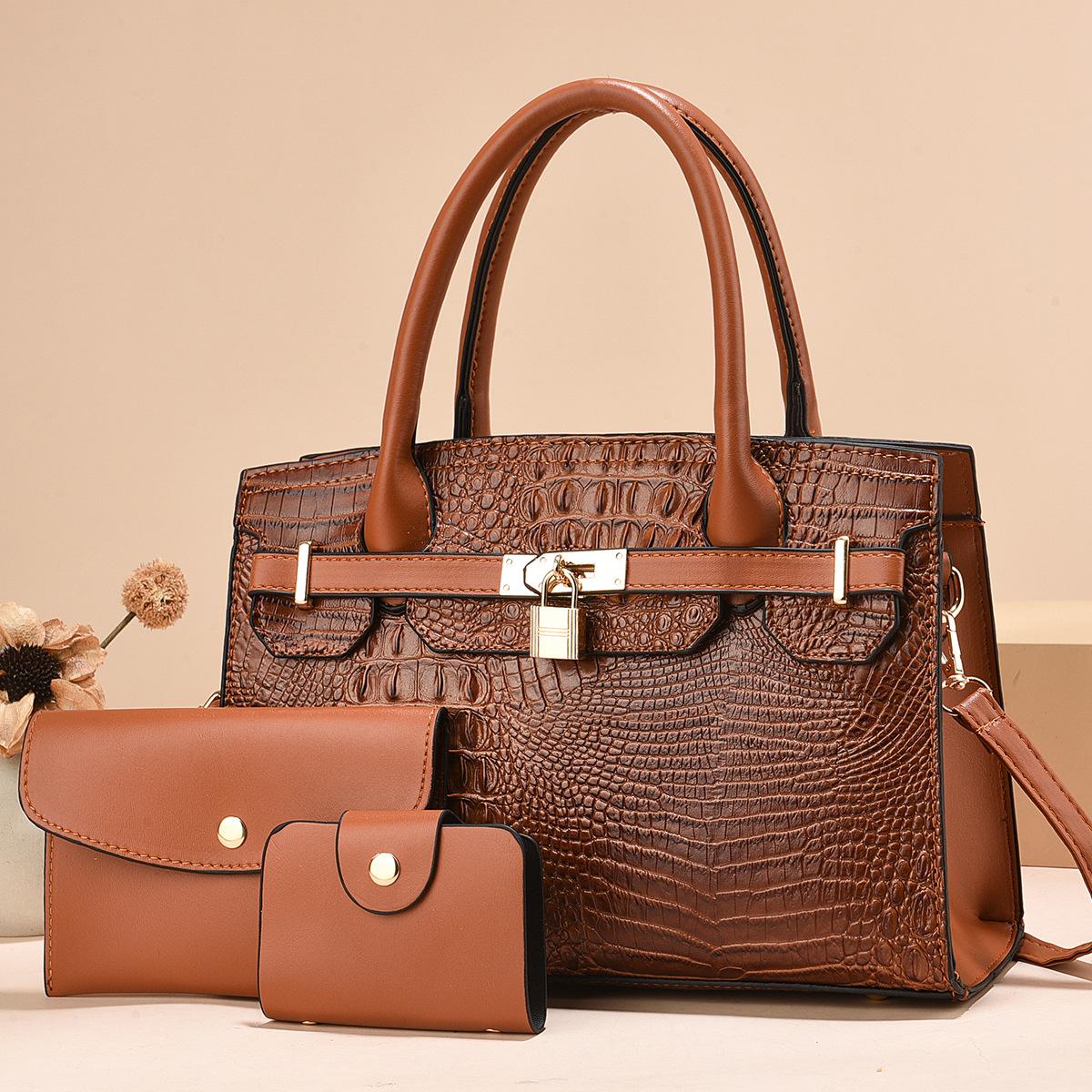 

Новая модель женской сумки с крокодиловым принтом, высококачественная одноплечевая косая сумка Span, женская модная сумка большой вместимости, корейская версия .