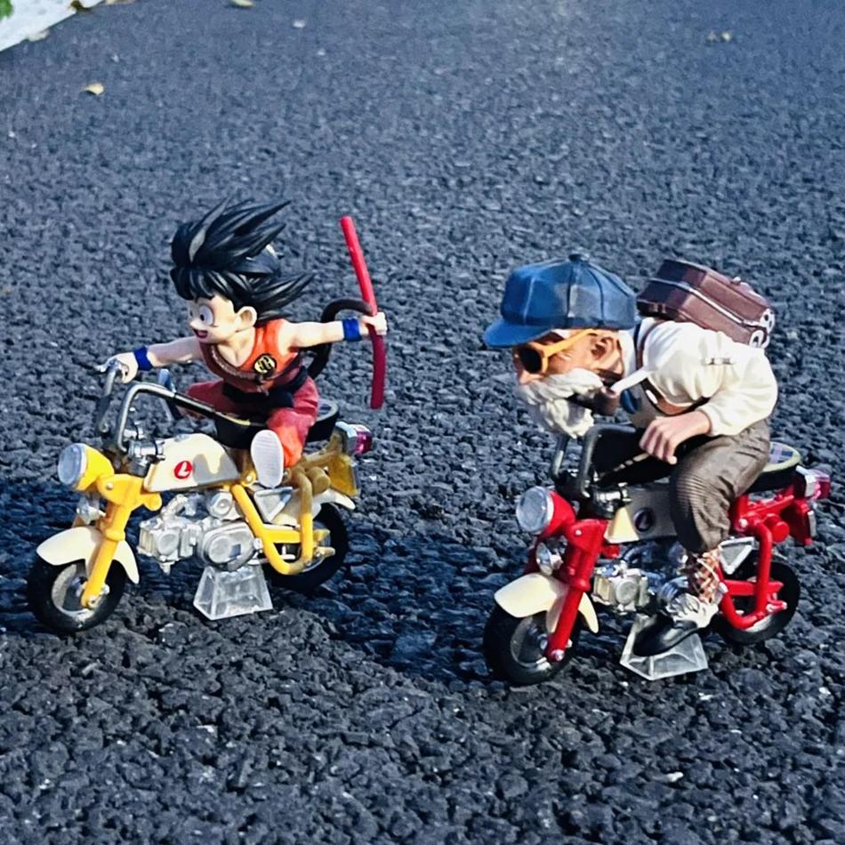 Animation Dragon Sphere Z Animation Figure Son Goku Master Roshi Locomotives POLYVINYL CHLORIDE Action Kame Sennin Motorcycle Playthings Miniature