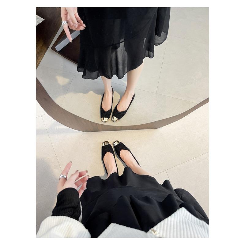 Pantofi simpli cu vârf ascuțit pentru femei, plați, de vară, slip-on, cu gură mică, stil vânt parfumat, talpă moale, pantofi tip polonic