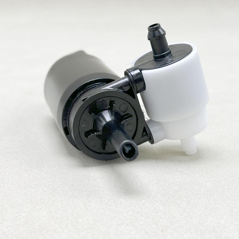 OEM Windshield Wiper Washer Water Pump Motor for Polo Octavia Passat B7 Golf MK6 MK5 1KD955651A 1KD 955 561 A