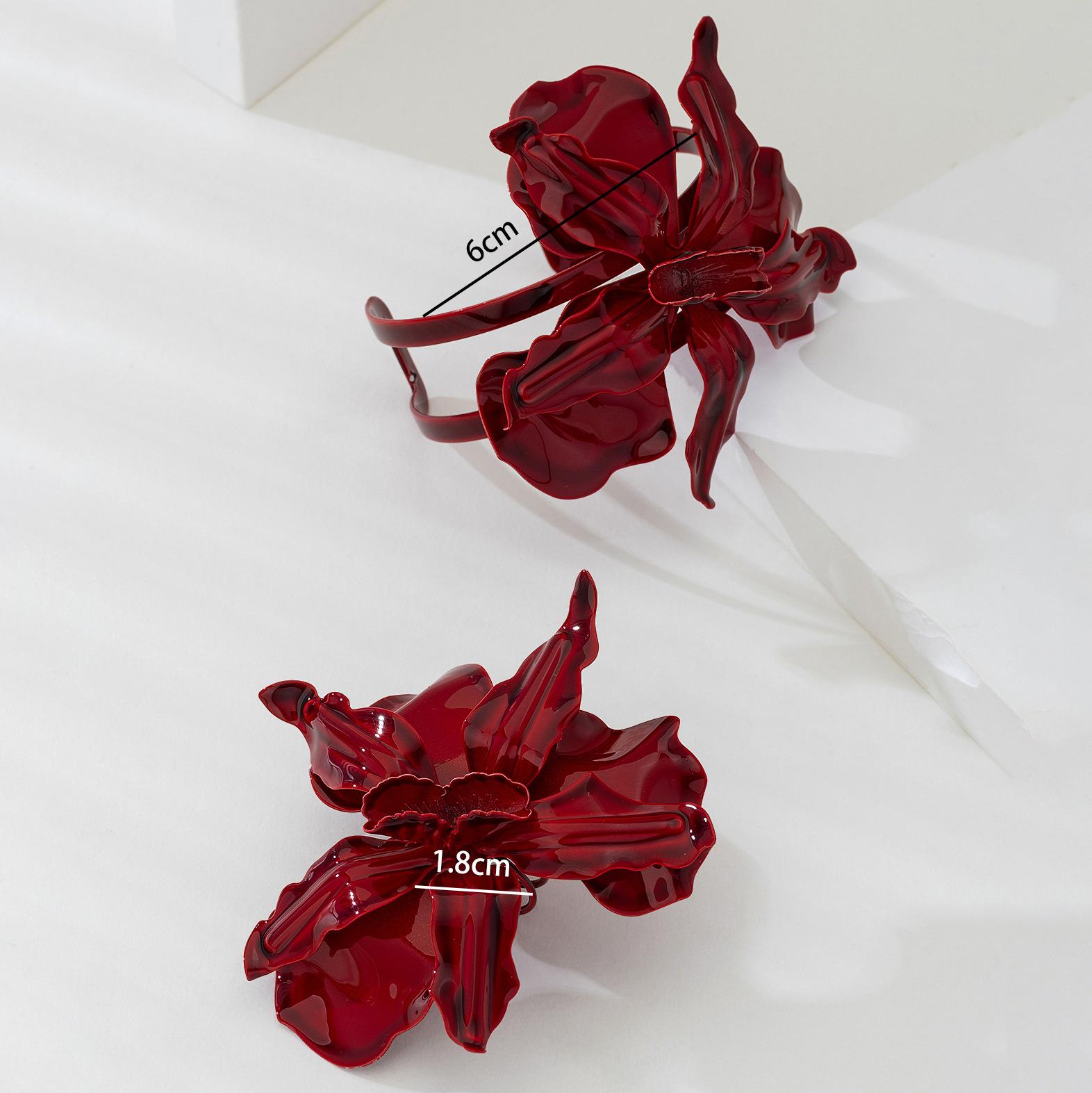 

Personality Exaggerated Niche Design High Sense Red Big Flower Bracelet Ring Women s Party Gift
