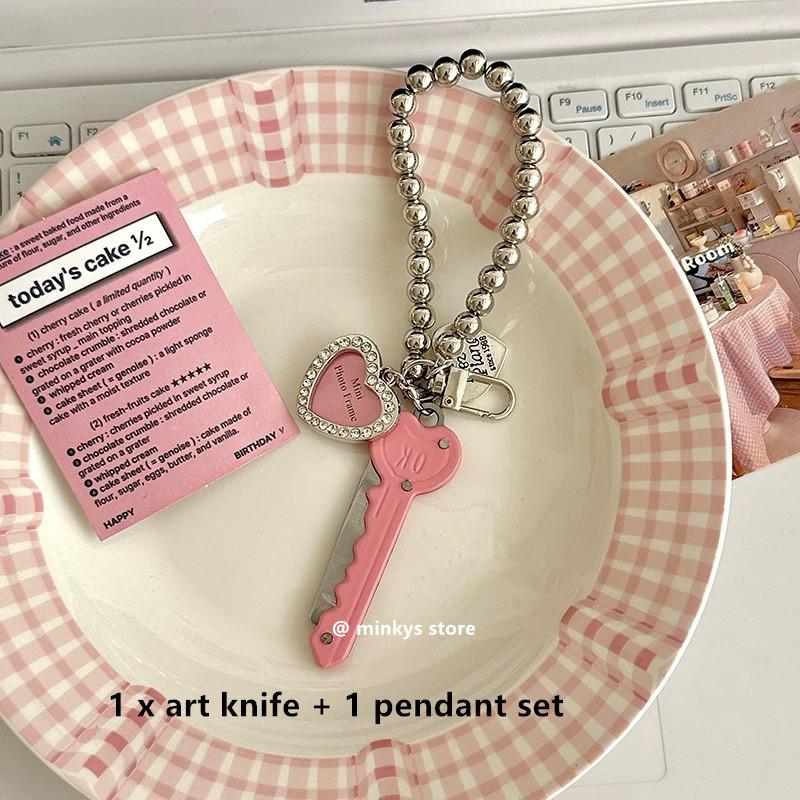 MINKYS Niedliches Tragbares Metall Liebesherz Kunst Nutzmesser Express Kartonschneider Papier Schneider Bastel Verpackungswerkzeuge