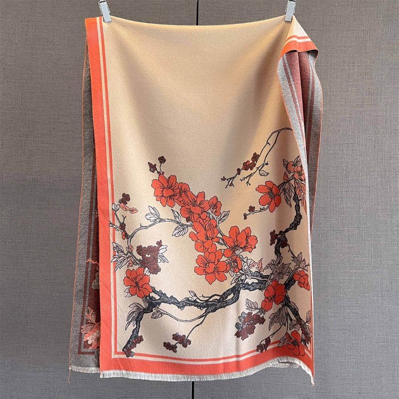 Autumn New Cashmere Tassel Scarf Women's Fashion Age-reducing Jacquard Scarf Warm and Thickened Large Shawl