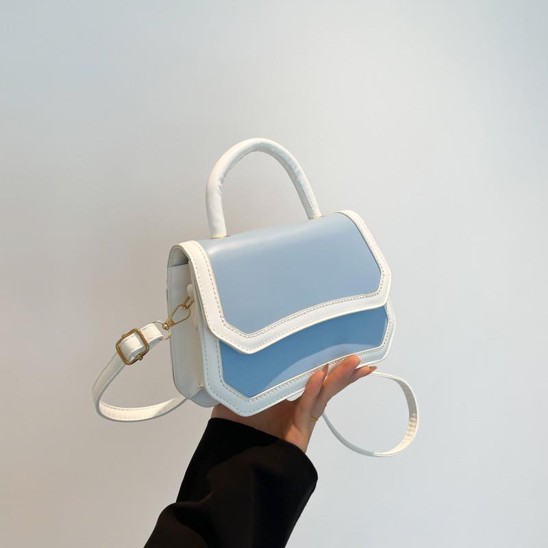 Fashionable Medium Sized Square Handbag For Women With Stylish Pu Material