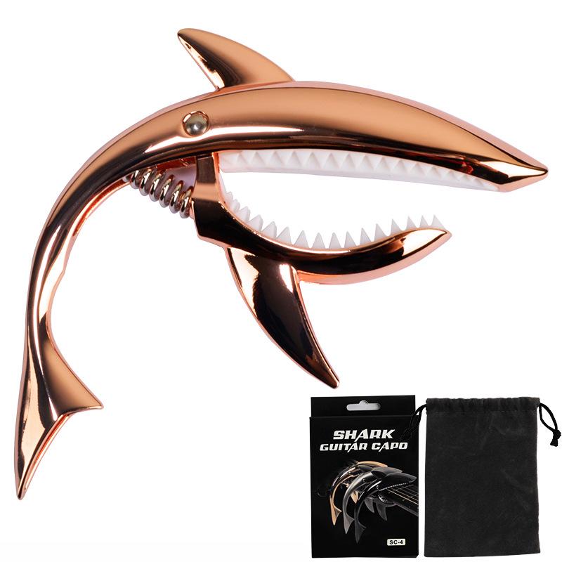 Shark Capo: Zinc Alloy Transposition Capo for Folk Guitar with Flannel Bag Packaging.