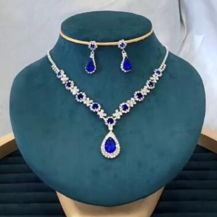 Green Water Drop Jewelry Set Exquisite Rhinestone Pendant Party Women Fashion Necklace Earring Set Prom Wedding Accessories