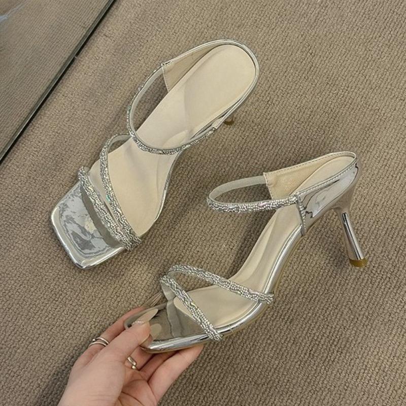 Modische Französische High-End Strass High-Heel Einteiler Hausschuhe für Frauen im Sommer 2025 Neu mit einem schlanken und eleganten Stil