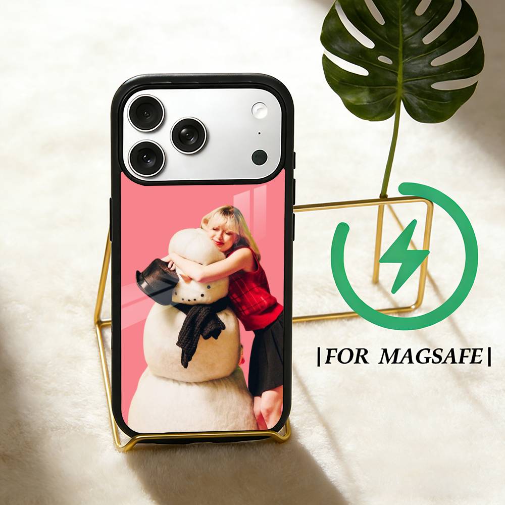 Singer M-Maisie Peters Phone Case For iPhone 17,16,15,14,13,12,Plus,Pro,Max For Magsafe Magnetic Wireless Charge iPhone14PRO