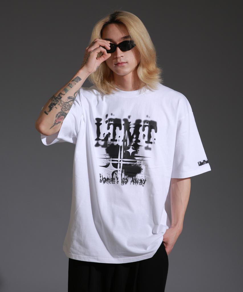 LIKE THE MOST Ltmt Monogram Round Over T-Shirt_White