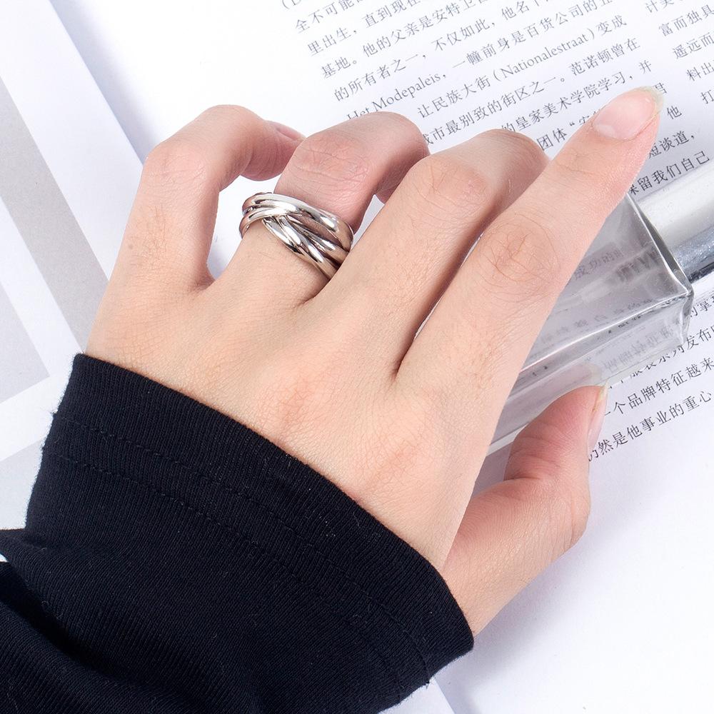 Simple Five Rings - Nine Rings Ring Women'S White Copper Plated Thick Rhodium Gold Ring Silver Jewelry