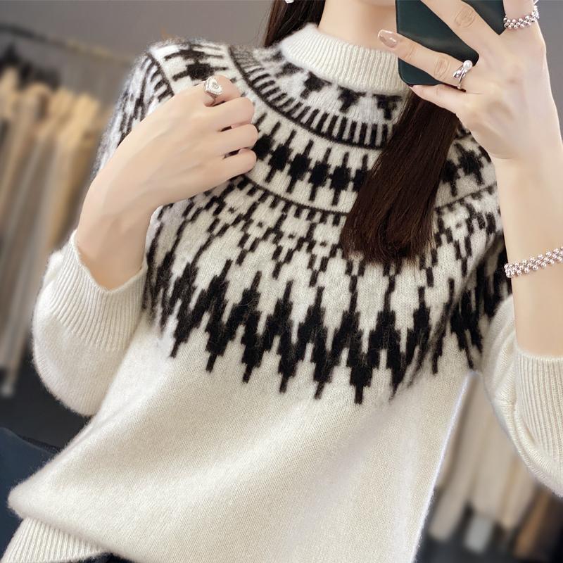 Autumn and Winter Women's Sweater Half High Collar Hoodie Casual Warm Knitted Sweater