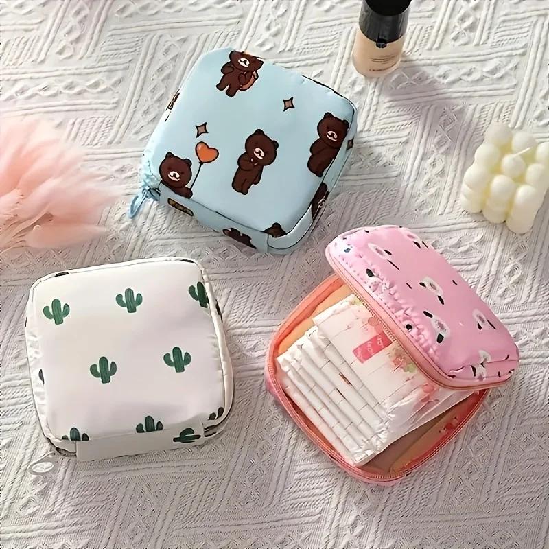 There Are 4 Color Options Available: Cartoon Sanitary Pad Storage Bag, Portable Girl's Menstrual Pouch, Large-capacity Small