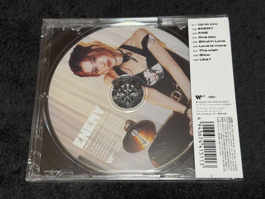 [USED] TWICE JAPAN 6th ALBUM "ENEMY" Sana Edition